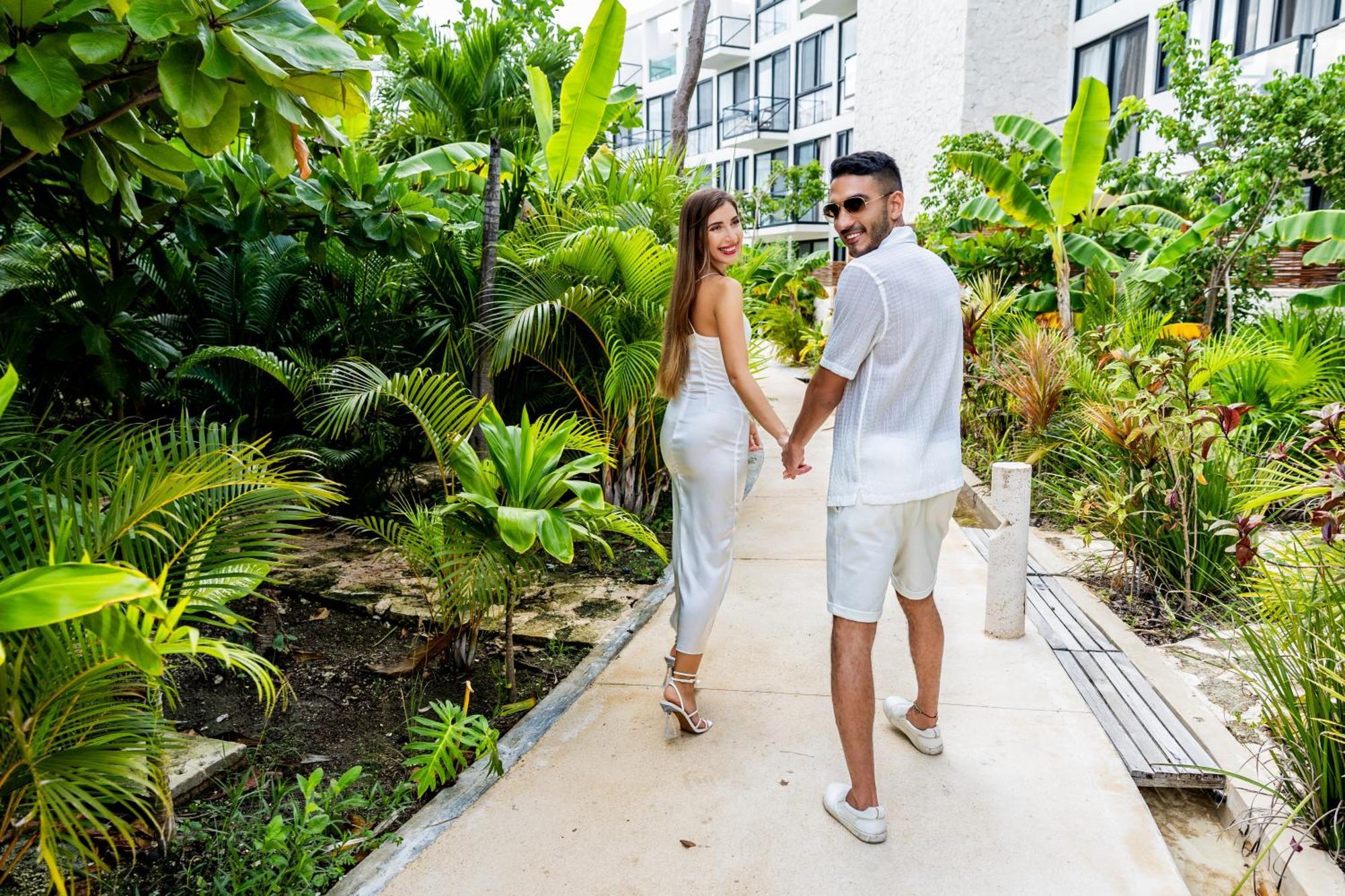 The Waves Tulum By Bnb Experience Zewnętrze zdjęcie